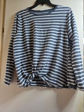 Time and Tru Navy and White Striped Long Sleeve Knot Hem Top